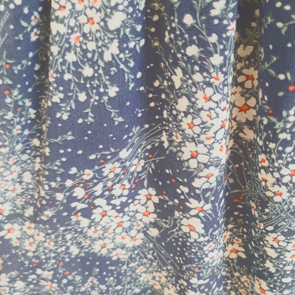 Size 2xl blue and white dress - Picture 3 of 3